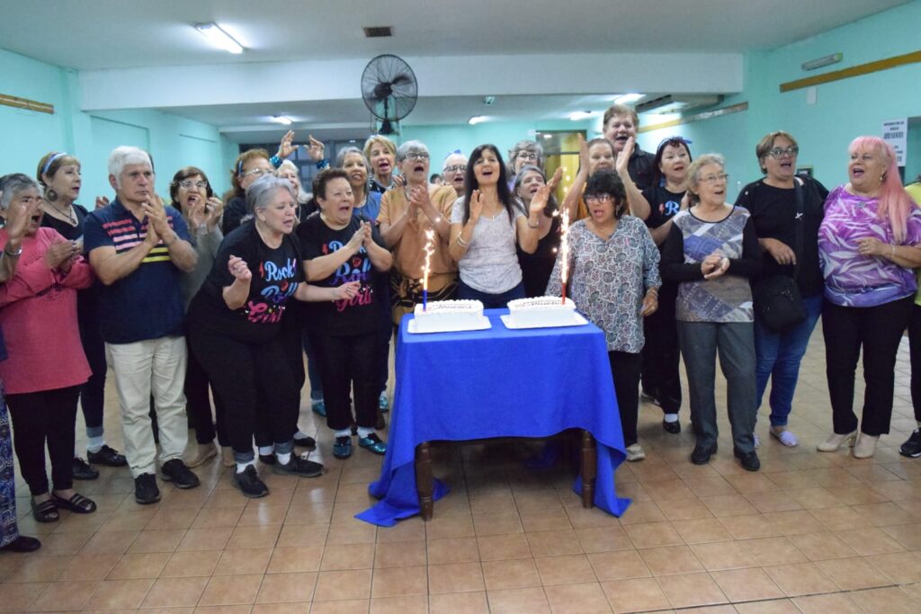 Mateando festejó con los afiliados de Ajupaprom Economis