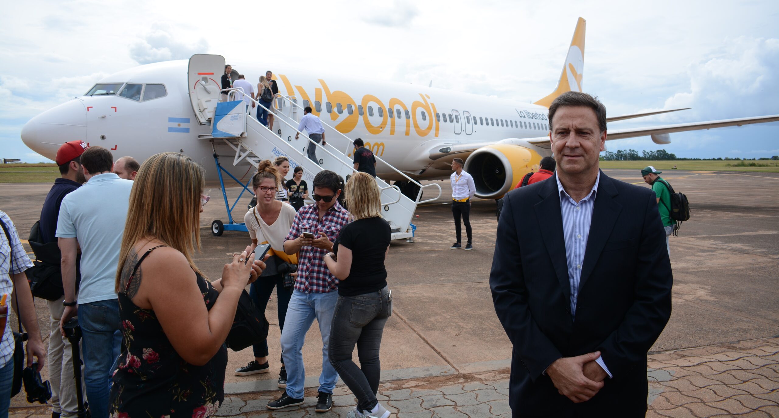 Esteban Tossutti, gerente de Relaciones Laborales y Gobierno de Fly Bondi, destacó el respaldo del gobernador Hugo Passalacqua y el ministro de Turismo, José María Arrúa