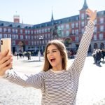 Cada selfie es una firma en un contrato que nunca leíste
