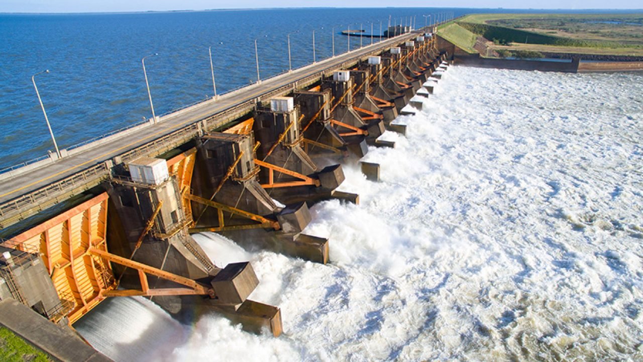 Yacyretá advirtió que hasta marzo se prevén "aguas altas" en el Paraná por la corriente de El Niño