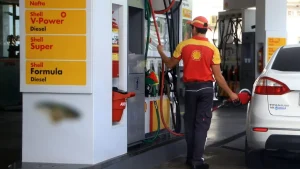 Shell cambia de dueño en Argentina: grupo suizo compra la red de 894 estaciones por USD 1.420 millones