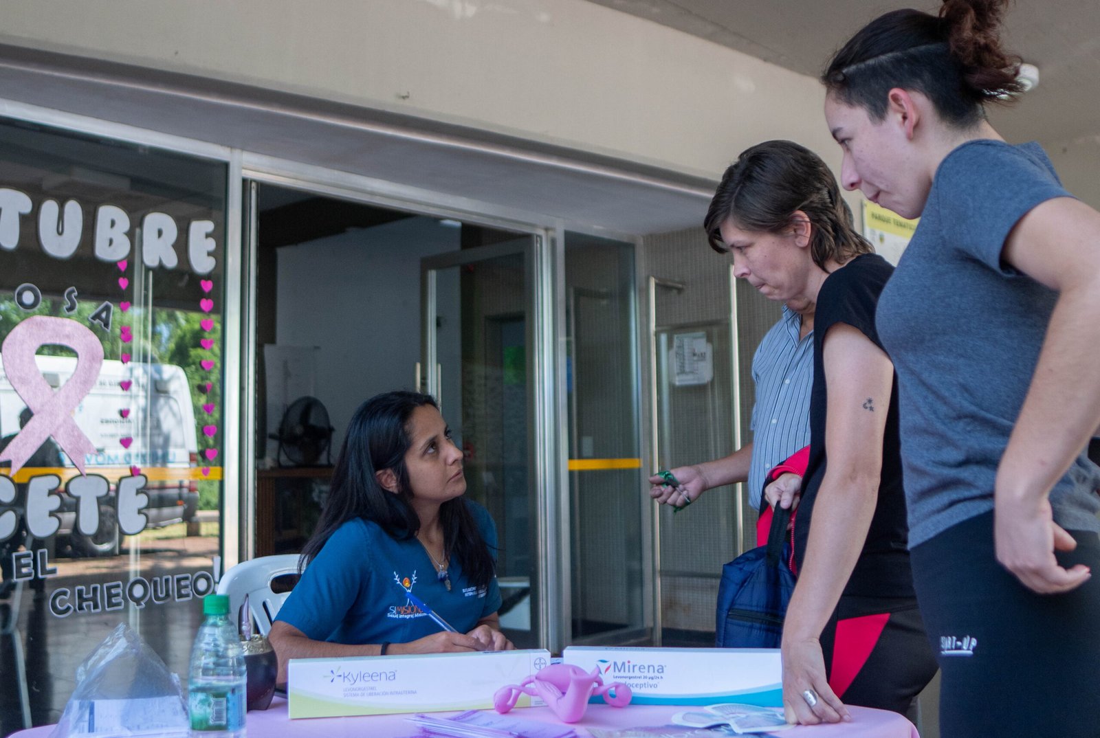 Mes Rosa: Se realizó una jornada de Salud en el Parque Temático La Cruz ...