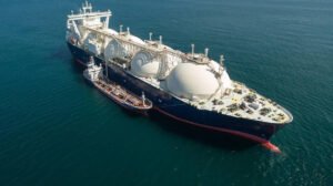 El Estado retoma la importación de GNL en medio de la suba global de precios