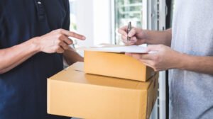 Milei elimina trabas al régimen postal: habilita exportaciones comerciales sin tope y unifica la franquicia de importación