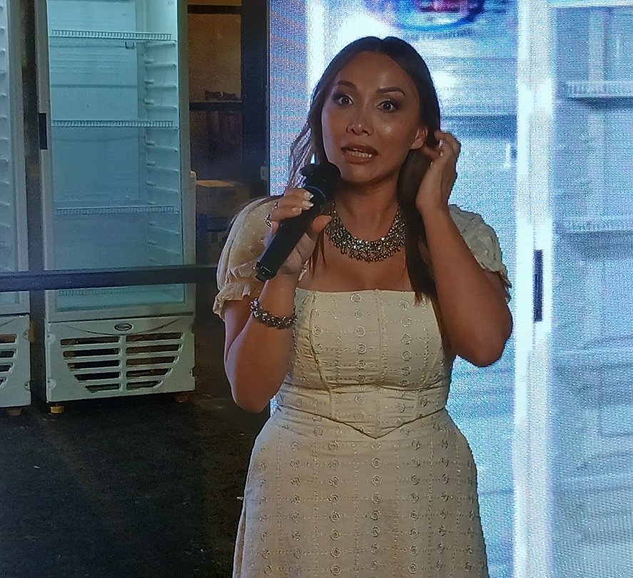 Natasha Hernández, CERO de Fricom, expuso las proyecciones de la empres.