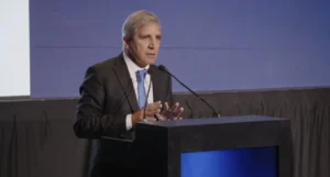 Extendieron el plazo para que contratistas acepten bonos a cambio de deudas por obra pública