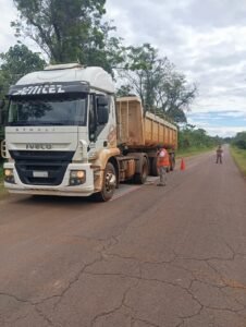 Vialidad controla peso y dimensiones de vehículos de carga en la RP 103