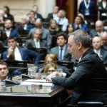 Obras viales, saneamiento y economías regionales: la respuesta de Adorni a los reclamos de los diputados de Encuentro Misionero