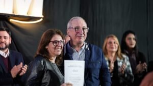 “Hay esperanza en la educación pública”, sostuvo Passalacqua en el acto de colación de la FAyD