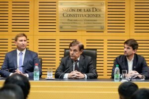 Cómo será el bono reactivación que anunció Rovira