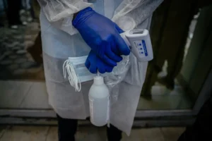 Brote de ébola: ¿Qué es el virus Bundibugyo?