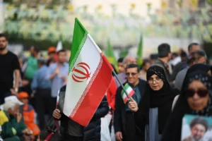 Irán promete respuesta a un país sunita tras sufrir ataque tracionero