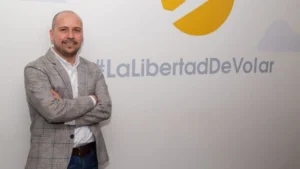 Flybondi y OCA: Mauricio Sana deja el holding de Scatturice en plena reconfiguración empresarial