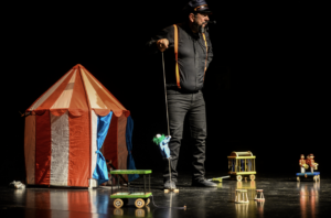 Colibrí trae a Posadas más de cuatro décadas de teatro de marionetas venezolano