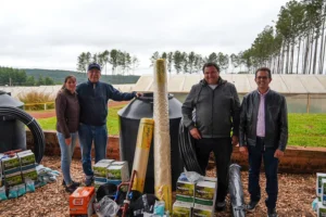 El programa de Diversificación Productiva entregó insumos a familias tabacaleras en San Vicente