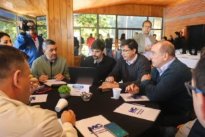 El Gabinete provincial e intendentes afianzaron agenda de trabajo en Montecarlo