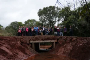 Obras provinciales mejoran el acceso a la UNAU y la circulación en colonias productivas