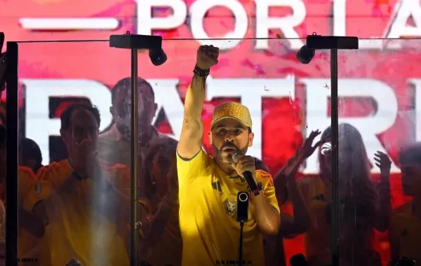 Abelardo de la Espriella en su discurso tras la victoria de la primera vuelta. Foto:AFP