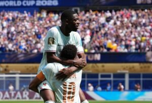 Francia le ganó 4-1 a Noruega