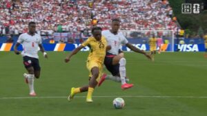 Inglaterra y Ghana empataron y dejaron abierta la definición del Grupo L del Mundial