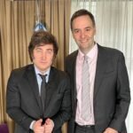 Milei evitó la foto de despedida con Adorni y se limitó a repostear los mensajes de Karina y Bullrich