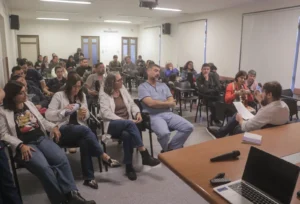 El Madariaga reunió a especialistas y pacientes para fortalecer el abordaje de la Esclerosis múltiple