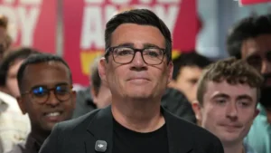 Quién es Andy Burnham, el nuevo primer ministro de Reino Unido