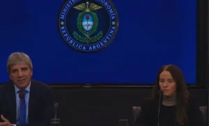 Caputo relanza la “Inocencia Fiscal” para captar los dólares fuera del sistema y reforzar el ahorro en la economía formal