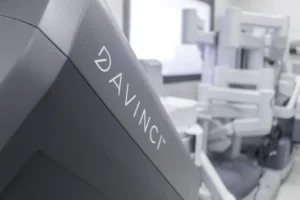 El Hospital Madariaga suma 84 cirugías con su nuevo robot da Vinci
