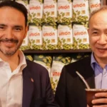 Valdés llevó al embajador chino a tomar mate y recorrer Ituzaingó y Virasoro