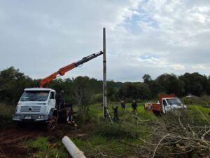 Avanza nuevo tendido eléctrico para el barrio San Cayetano de Corpus