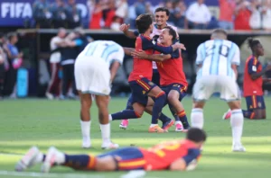 Argentina dejó el corazón, pero cayó ante España que es el nuevo Campeón
