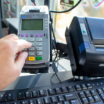 Terminal de pago: una herramienta que ayuda a modernizar los cobros en los comercios