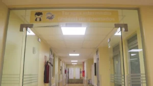 Quemaduras, malformaciones y una terapia con membrana amniótica: así atiende el Parque de la Salud a sus niños más vulnerables