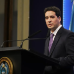 Ravier admitió que la recuperación aún no alcanza a todos, pero defendió el rumbo económico del Gobierno