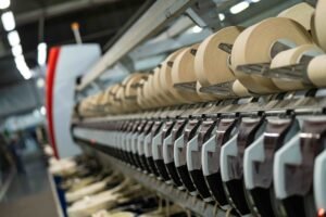Producir menos también cuesta más: la pérdida de escala desafía a la industria textil