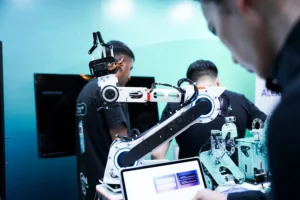 Innova Educa 21 pone en agenda el desafío de educar en la era de la inteligencia artificial