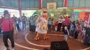 Tarde de diversión y aprendizaje en la Escuela 214