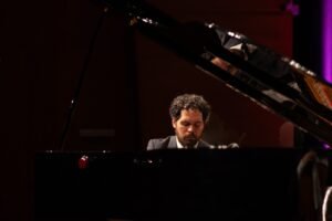 Concierto de temporada Nº 5: la Orquesta de Cámara recibe a Tomás Iuidicissa 