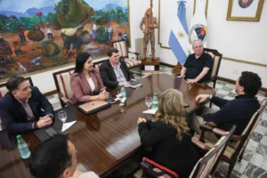 Misiones acelera las tiendas libres en frontera y negocia beneficios impositivos para competir con Brasil y Paraguay