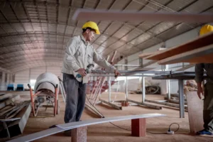 La industria volvió a caer en julio y acumuló una baja de 2,6% en los primeros siete meses de 2026