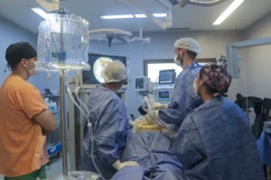 Misiones avanza en microcirugía nerviosa: el Madariaga realizó una compleja transferencia de nervios y evitó una nueva derivación