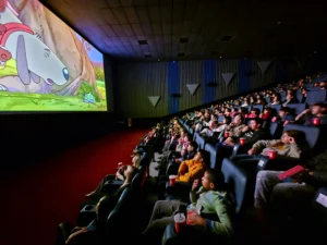 Reviro y Mate Cocido llegó a la pantalla grande y reunió a 250 niños y niñas