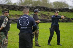 Guardaparques de Misiones refuerzan su preparación con capacitación en armas, medicina táctica y rastreo
