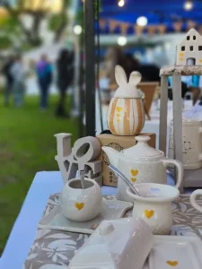 “La Feria en el Monte”: emprendedores, gastronomía misionera y una tarde frente al río en Posadas