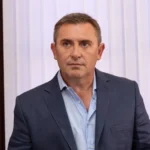“Los senadores misioneros tienen la oportunidad histórica de impedir que el Gobierno nacional rife nuestro territorio”, afirmó Carlos Sartori