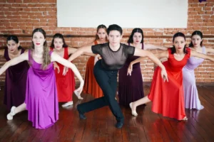 El Ballet Neoclásico Posadas estrena “Bailongo” en el Auditórium Montoya