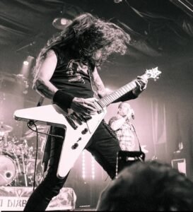Posadas a puro metal: Horcas en el escenario de la Peña Itapúa con su gira “Ustedes mandan”