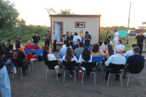 Techo construirá su fábrica propia en Posadas y venderá viviendas en cuotas a las familias