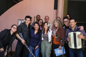 Soledad Pastorutti llevó “30 Pueblos” a la Escuela Superior de Danzas de Posadas